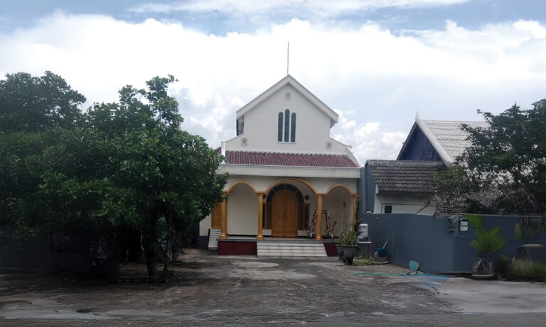 Sanctify, O Lord, those who love the beauty of Your house